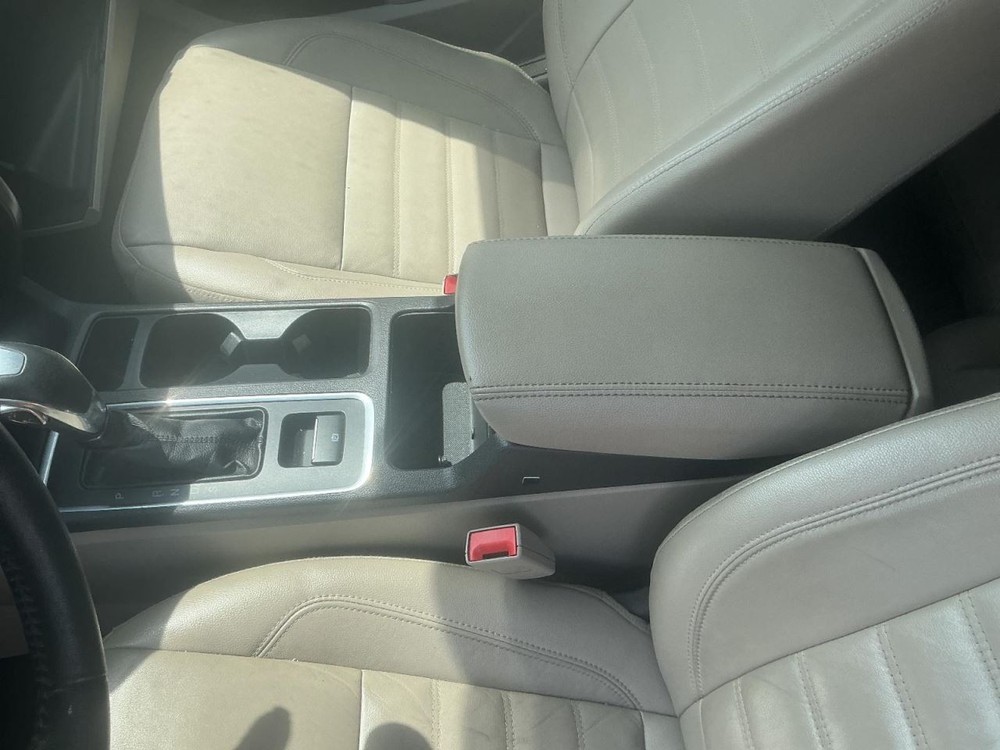 Console Front Floor SEL Fits 18-19 ESCAPE 5028186