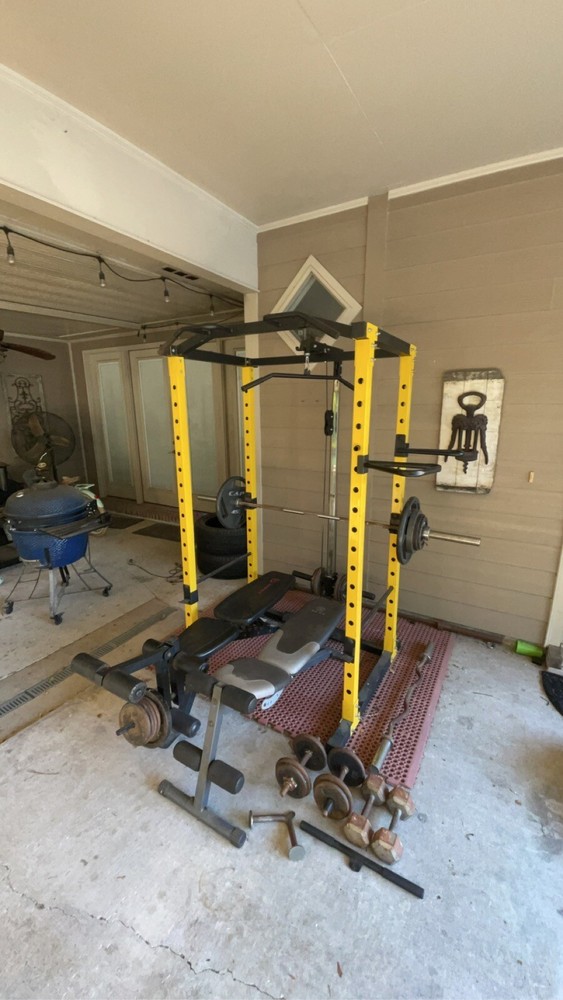 *SEND OFFERS* Squat Rack with Lat Pull-down PLUS ALL WEIGHTS *READ DESCRIPTION*