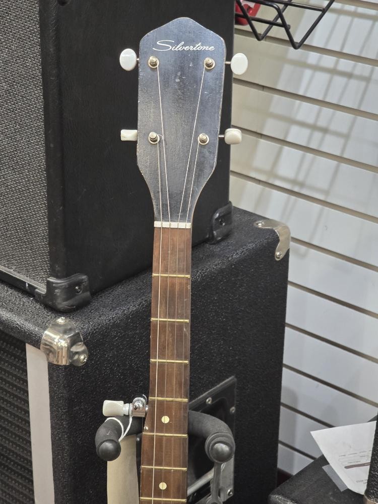 SILVERTONE BANJO (CJL061657)