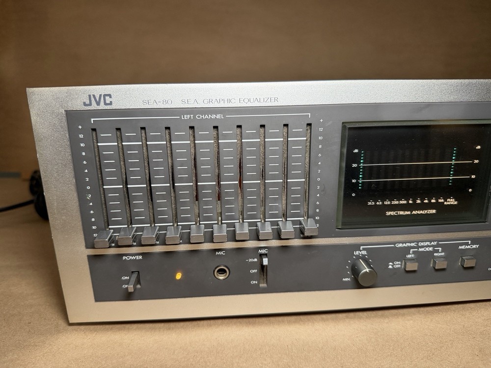 JVC SEA-80 Multi-Voltage Stereo Graphic Equalizer Powers On AS IS Untested