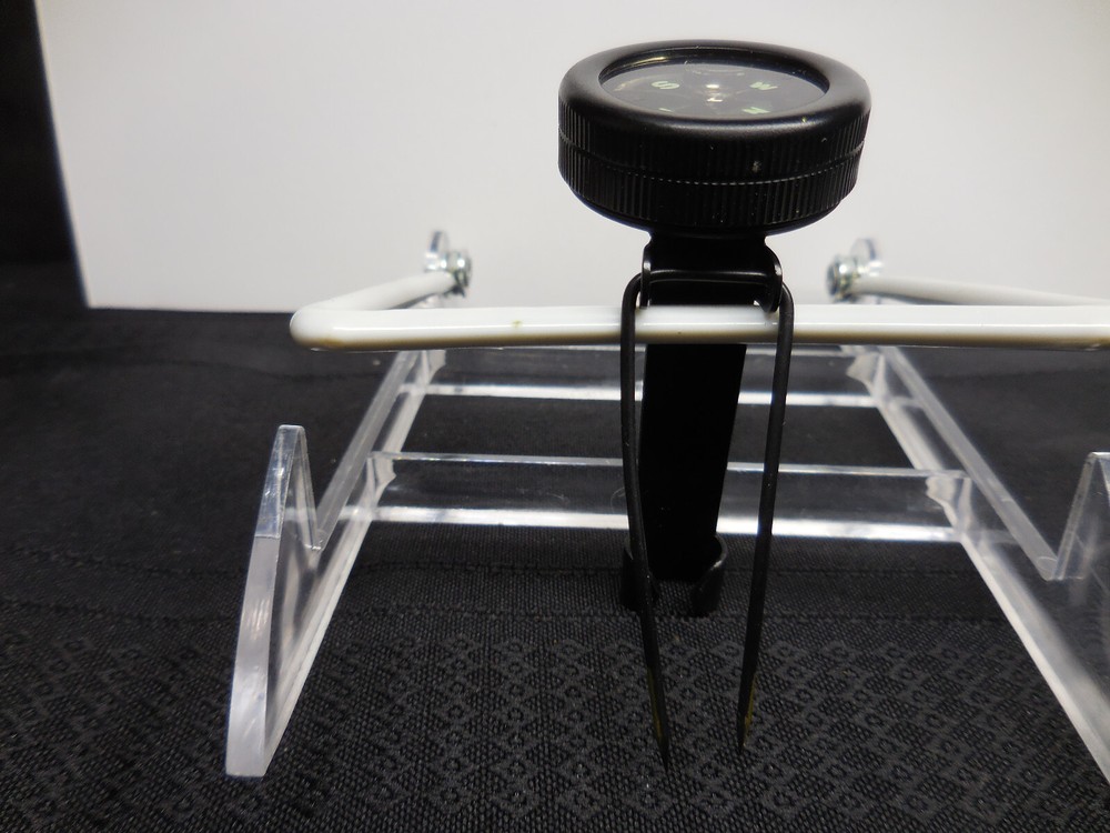 Compasses(3),1 Hunting field compass (works) + 2 engineer compass (needing work)