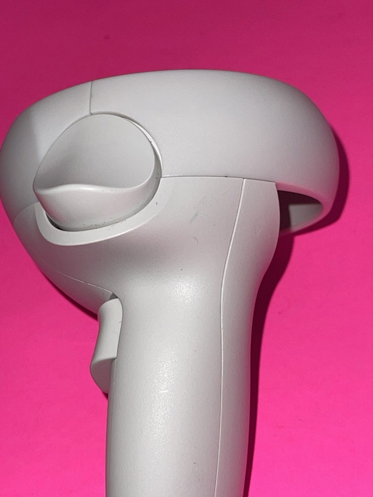 Meta Oculus Quest 2 Controllers Pair - Good Condition