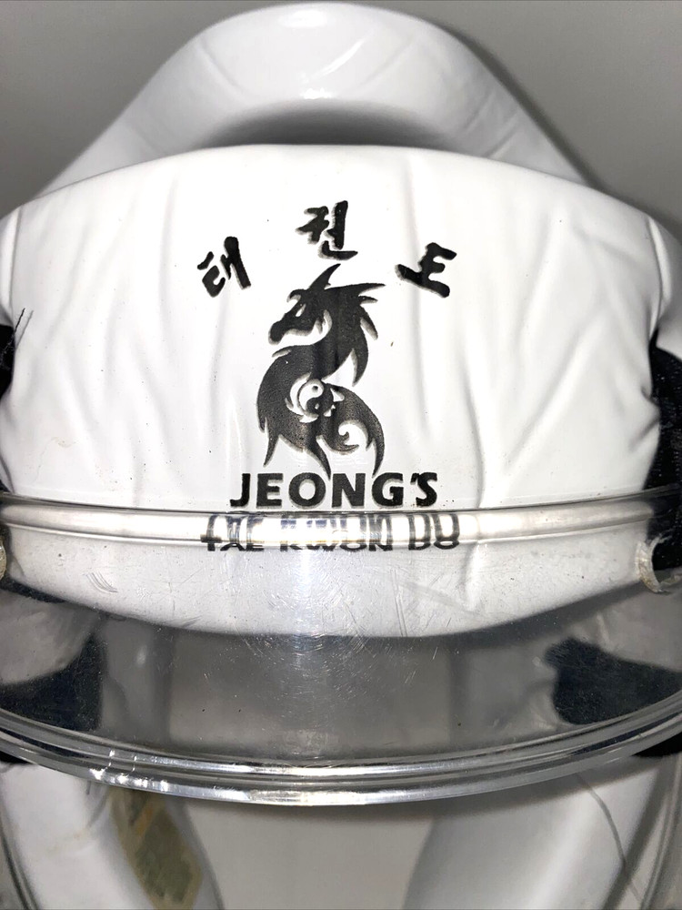 Martial Arts Head Protection w/ Removable Face Shield Size M White