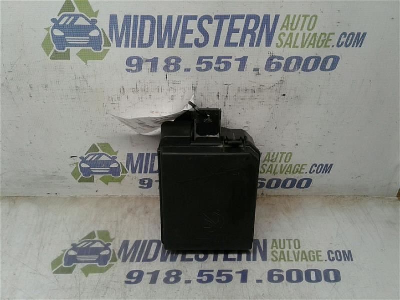 Fuse Box Engine Fits 17 TRAX 8329847