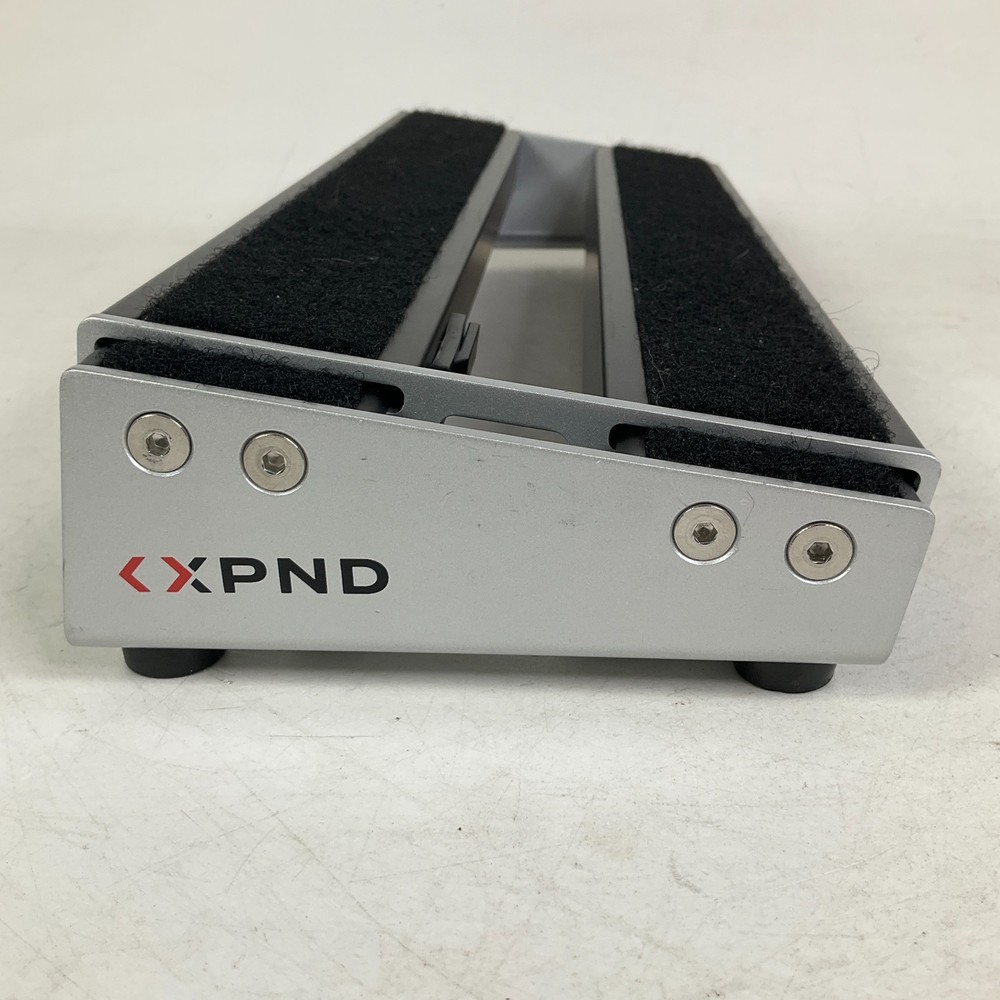 D'Addario XPND Pedalboard Small Black With Range Maxx Case