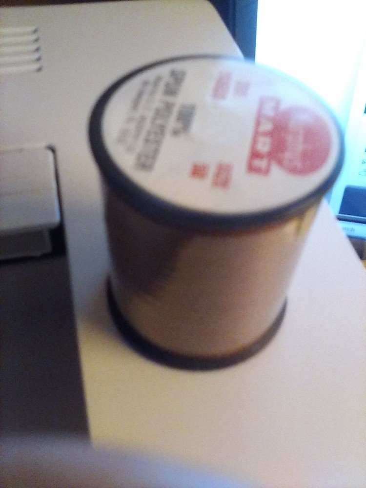 MURPHYS MART BROWN THREAD 200 YARDS SIZE 50