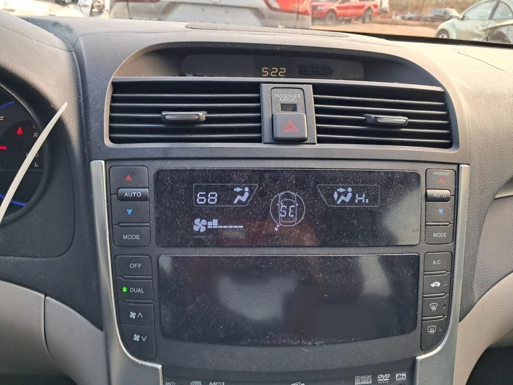 TL 2007 Glove Box 4858703