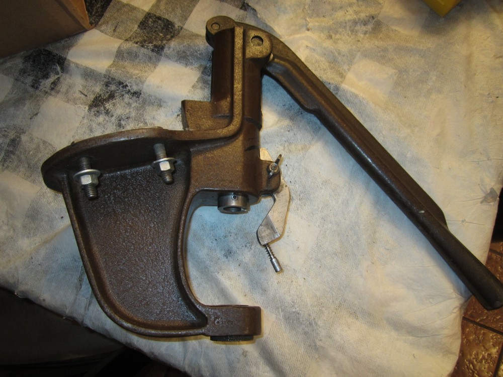 Herters Super Model 3 Reloading Press