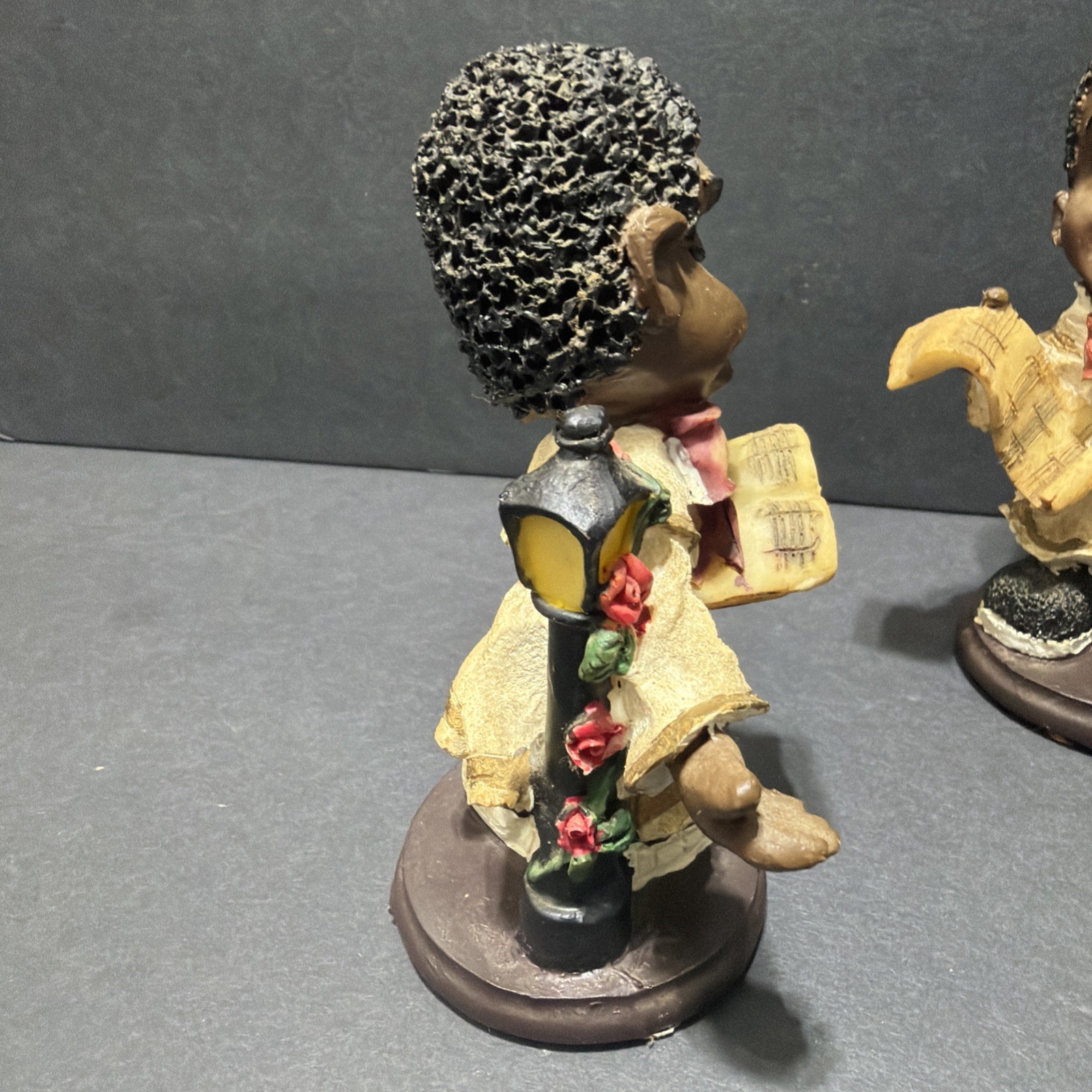 Vintage Black Americana Choir Children Singing Figurines Pair Resin Church #24