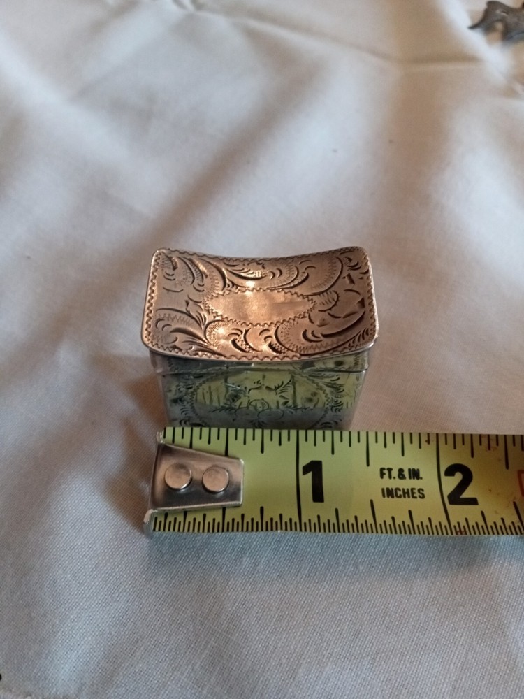 Small Antique Dutch .835 Silver Peppermint Box , Hatbox Form
