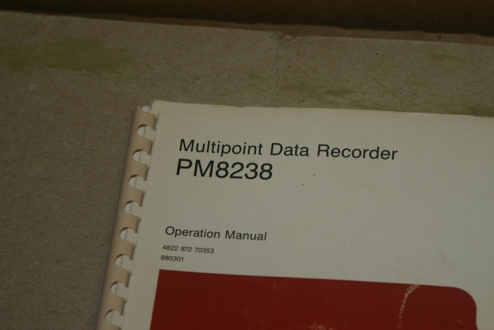 Philips PM8238 Multipoint Data Recorder Operation Manual