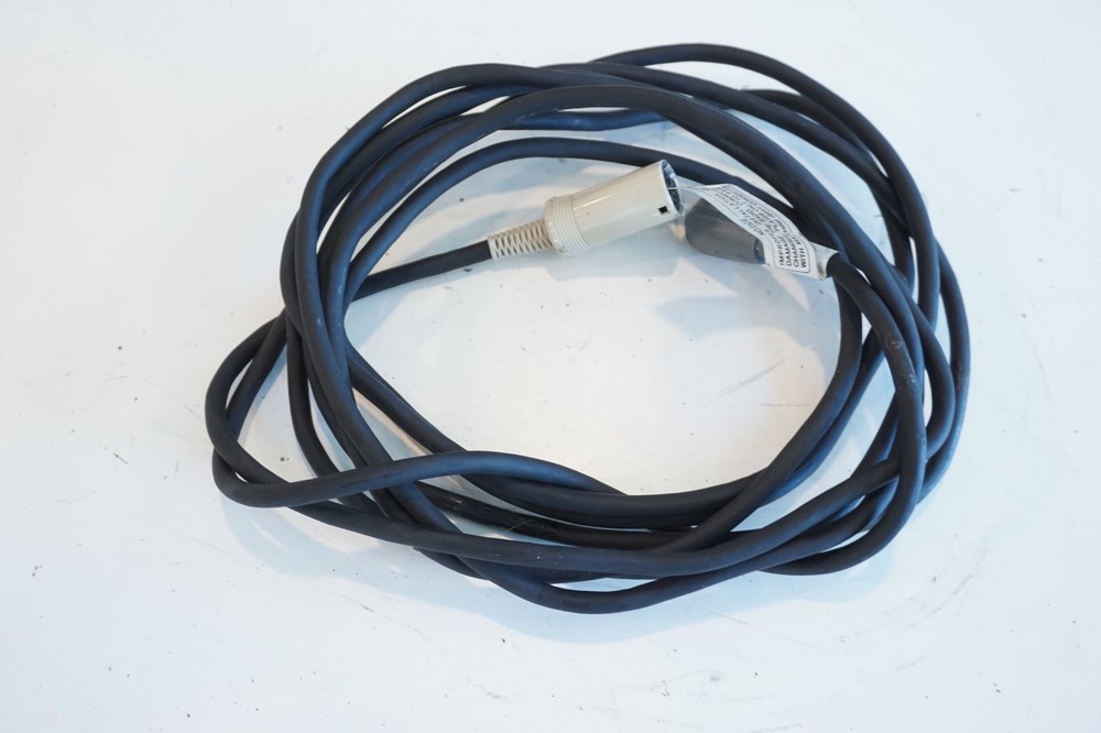 1993 - 1997 Honda Del Sol CD Changer Data Cable OEM