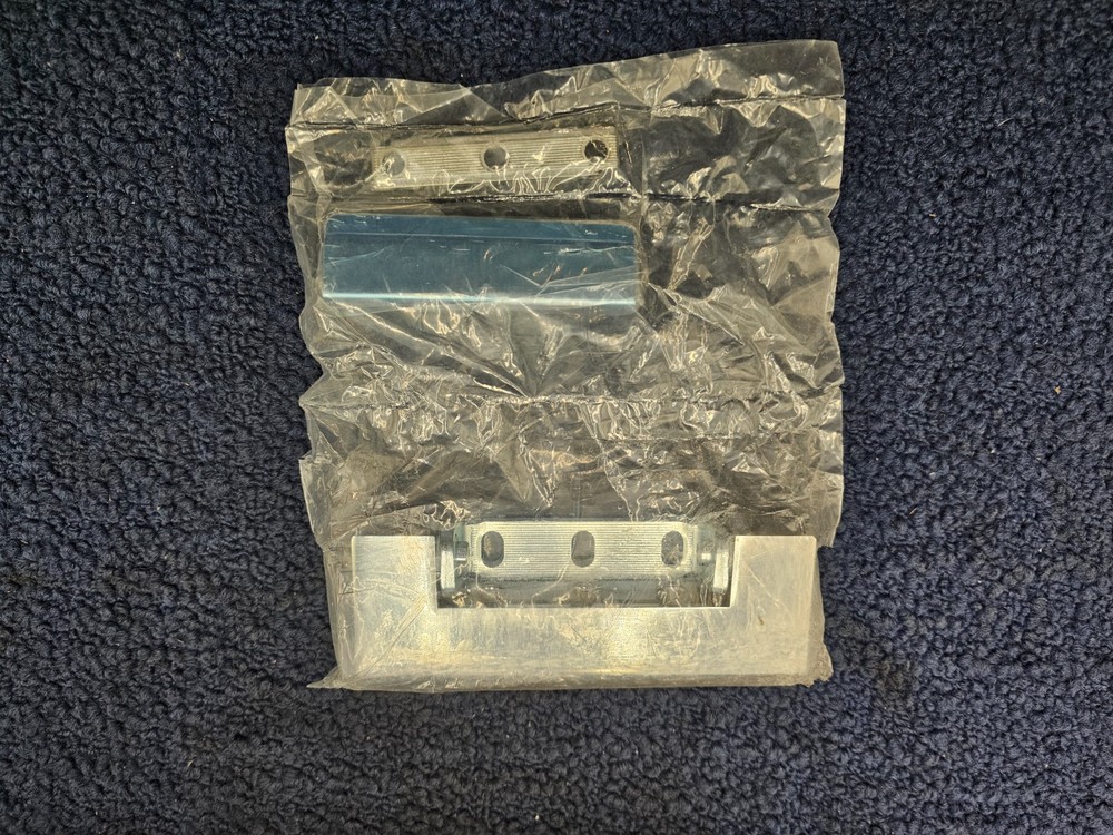 (QTY 2) Component Hardware Hinge Edgemount, Non-Rise P1031489 1008475