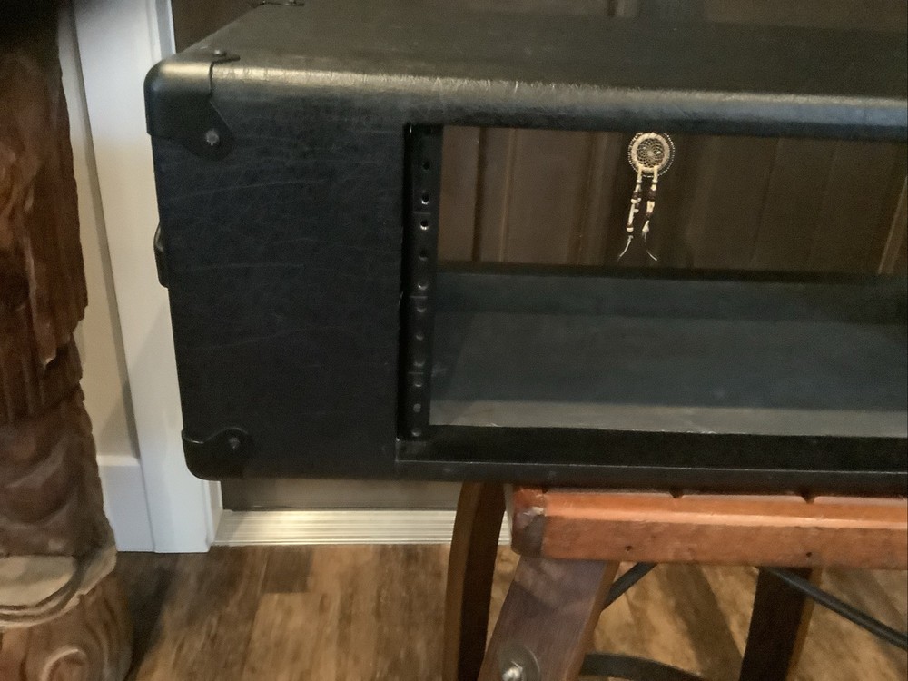 Custom 4 Space Rack Case Amp Head Design