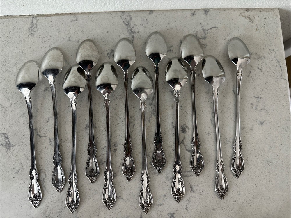 Oneida BRAHMS Community Stainless Flatware & Serving/Hostess 88 Pieces
