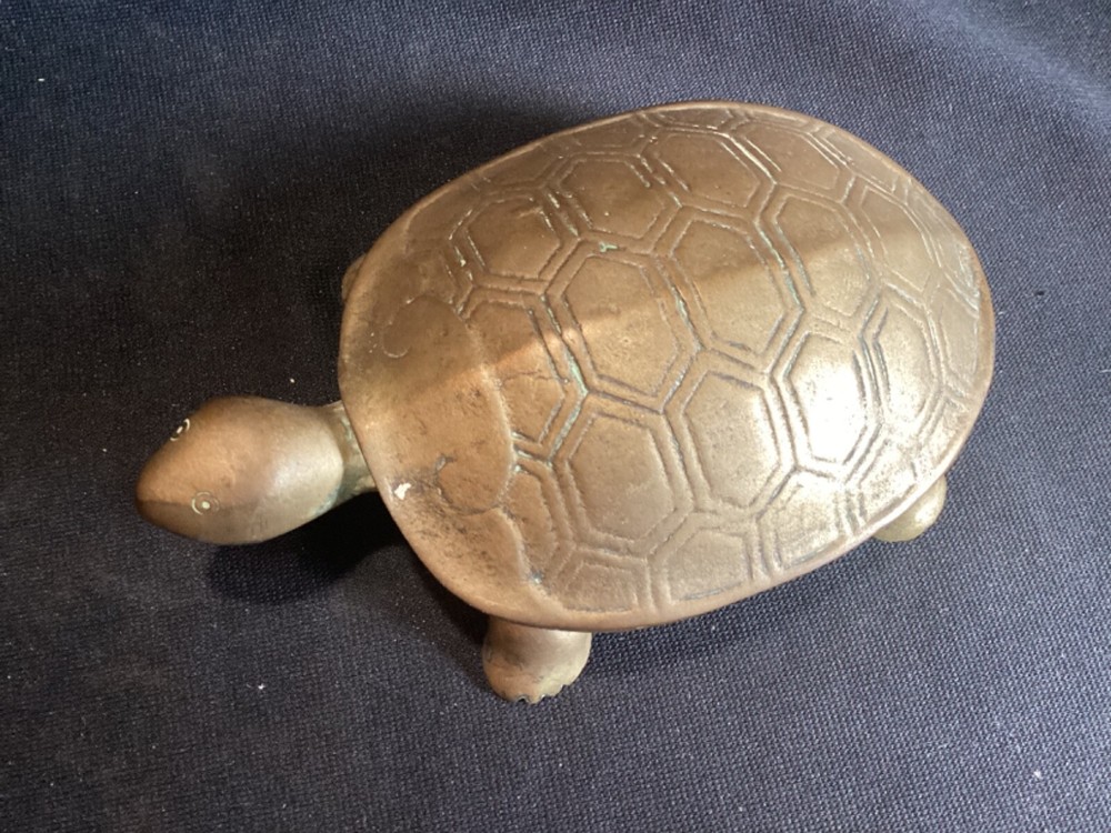 Vintage Solid Brass Turtle Tortoise Figurine Desk Trinket Box Signed