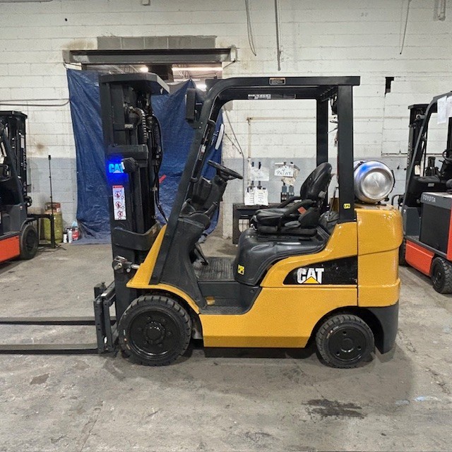 2019 Cat 2C5000 5000lb Used Forklift Triple Mast Sideshift LP Gas 5781 Hours