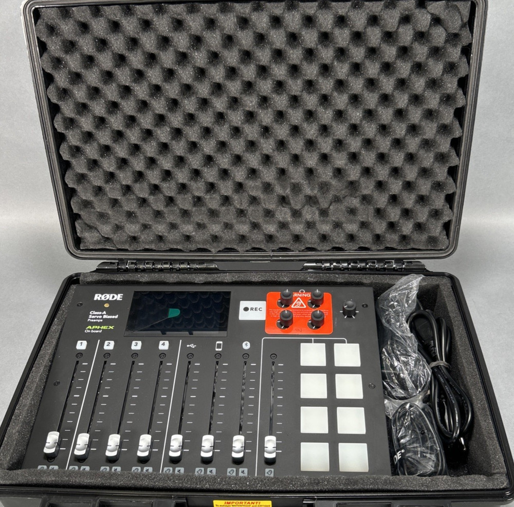 RODE RODECaster Pro Mixer Console USB Audio Interface W/Hard Case