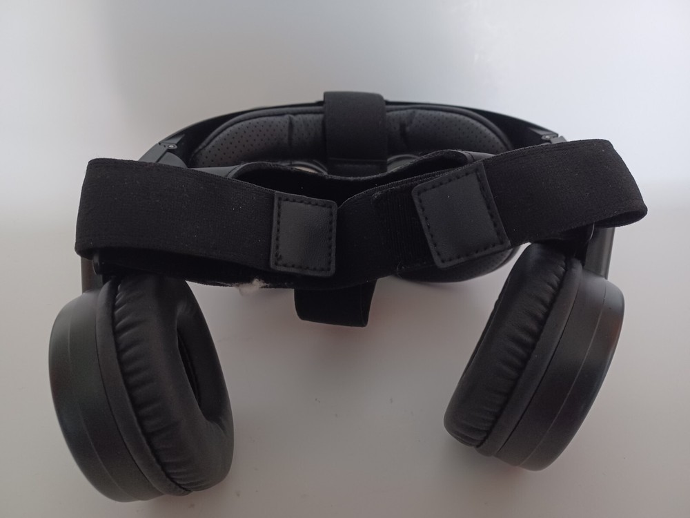 Bobovr Z6 Black Full Screen Adjustable Foldable Wireless Virtual Reality Headset