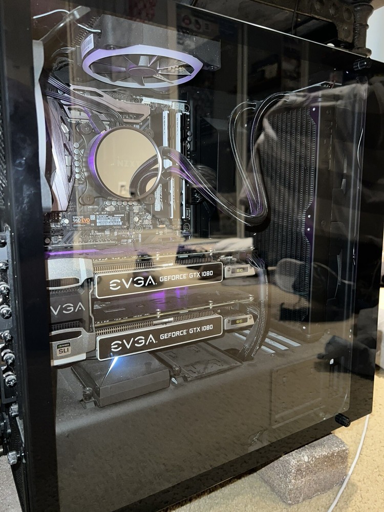 gaming pc desktop
