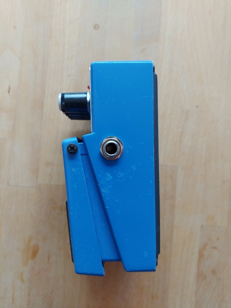 Boss CS-3 Compression Sustainer pedal
