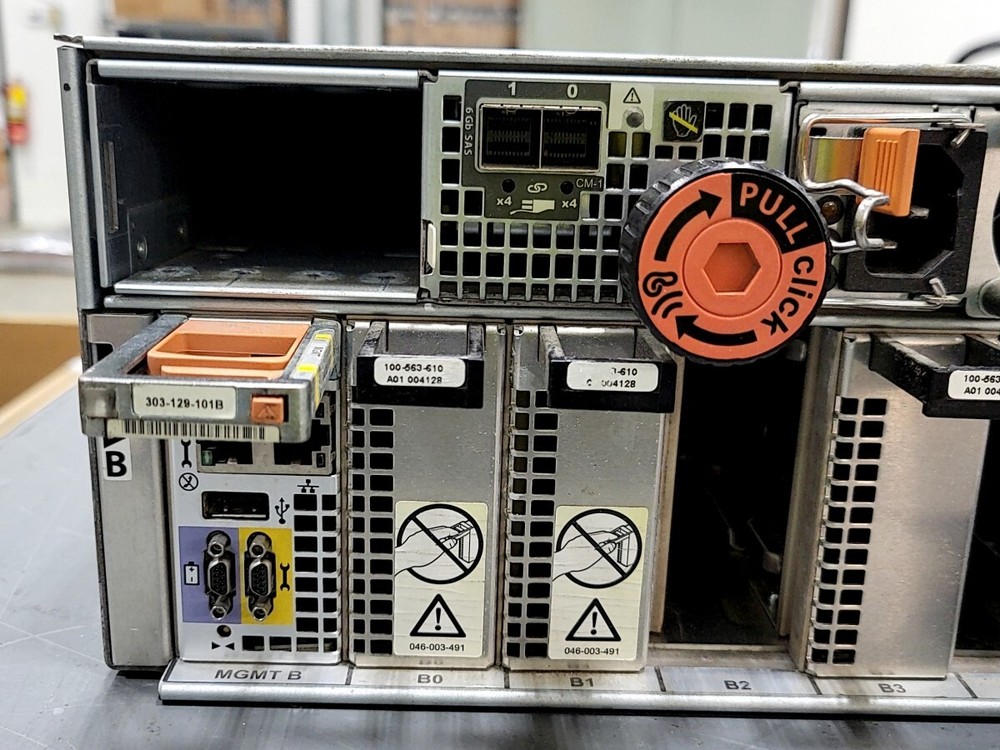 EMC JTFR-2 25-Bay SAS SFF Storage Expansion Array SEE NOTES