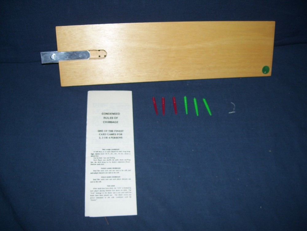 Vintage Cribbage Board Cardinal Solid Wood No. 62