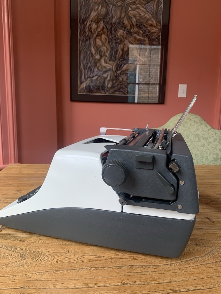 Olympia SG3N Typewriter