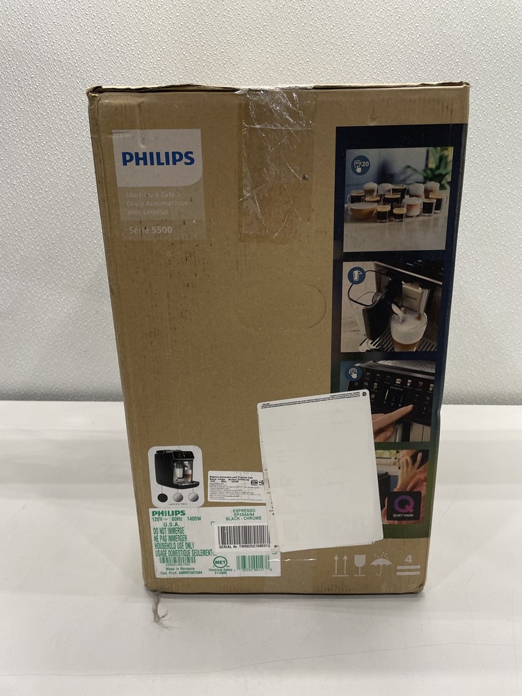 Philips 4400 Fully Automatic Espresso Machine With LatteGo & Iced Coffee New