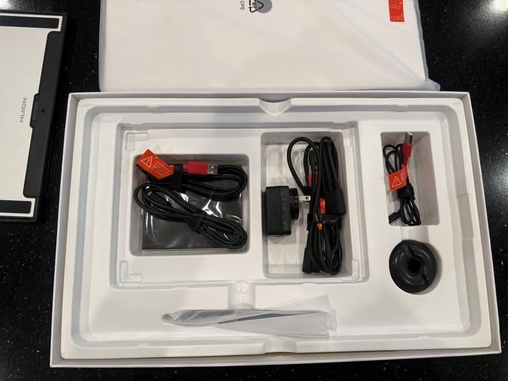 HUION KAMVAS 16 Graphics Drawing Tablet