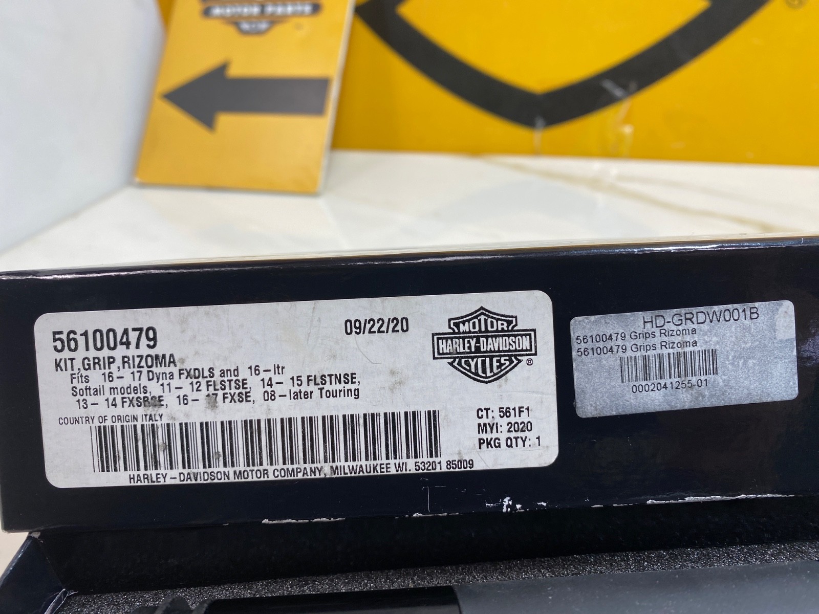 OEM Harley Davidson By Rizoma Hand Grips