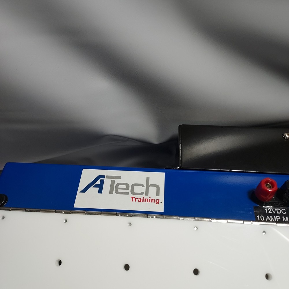 ATech GM 18002TR Specialized Electronic Training Kit - Great Condition!