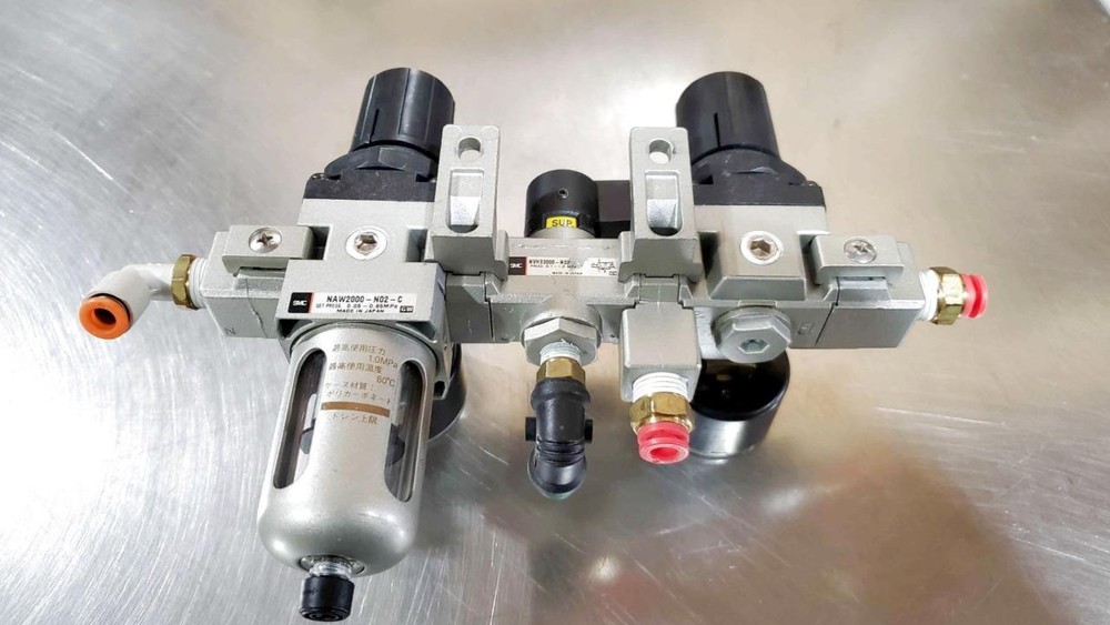 SMC NAW2000-N02-C Filter Regulator Assembly w/ NAR2000-N02