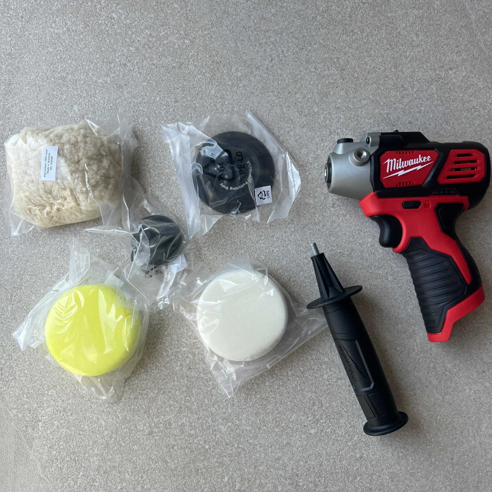 Milwaukee M12 BPS-0 Cordless Compact Polisher / Sander