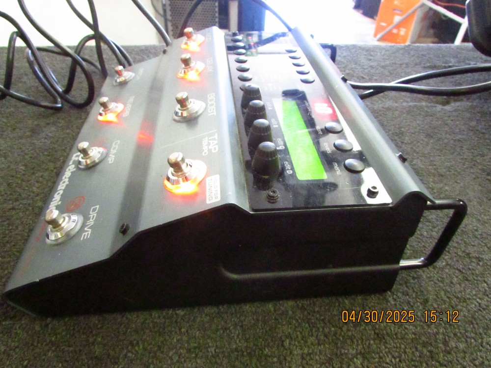 T.C. Electronic Nova System Guitar Multi Effects Processor Pedal