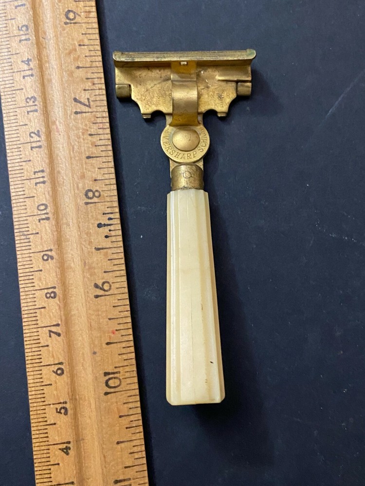 Vintage Eversharp Schick Razor Lucite Handle