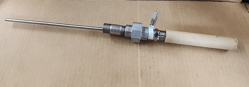 Burns Engineering 200L10CN3D115 CI3511 Spring Loaded Temperature Sensor 1/2 NPT