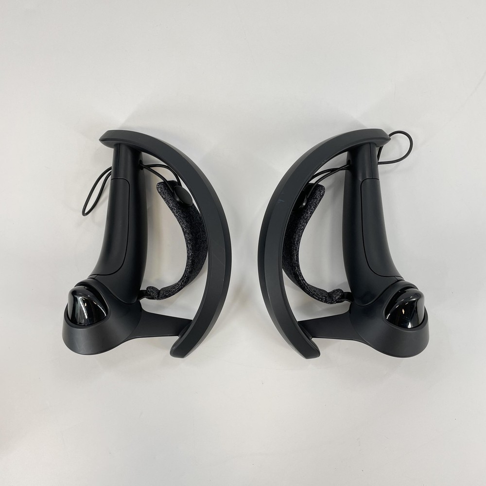 Valve Index VR Headset w/ 2 Base Stations/Controllers/Power Cord - Good