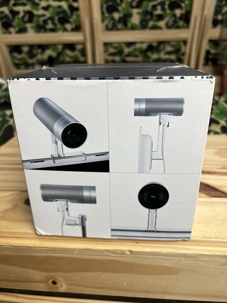 Apple iSight webcam with original box M9330LL/C Used Working Condition