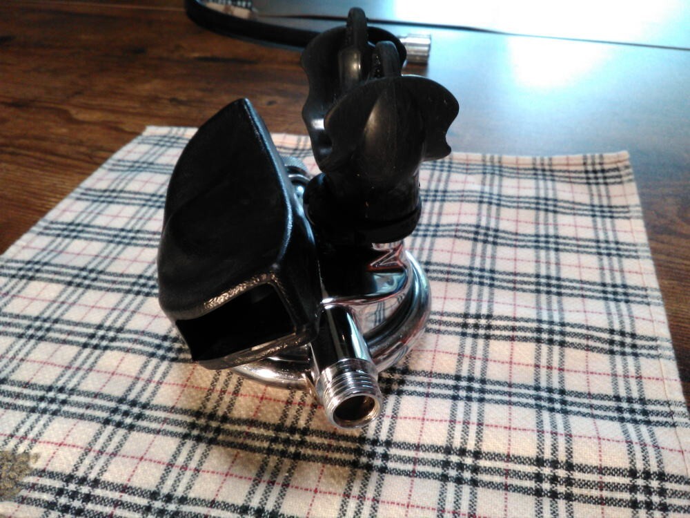 Vintage Scubapro Balanced Adjustable Second-Stage 3908856, Good Cndition.
