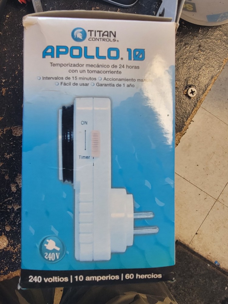 Titan Controls Apollo 10 One Outlet Mechanical Timer 240V