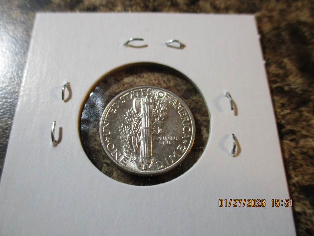 1943 MERCURY DIME UNC BN