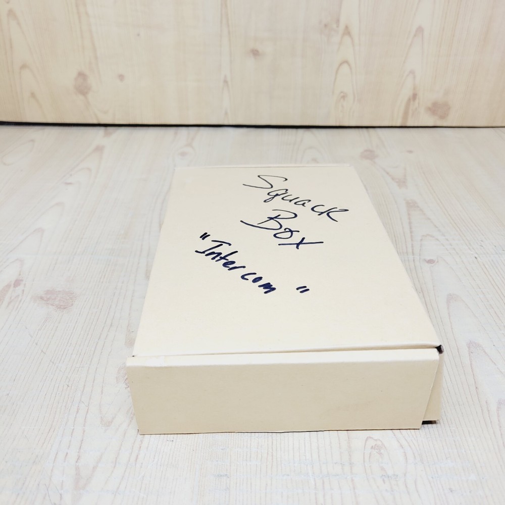 Wuloo Wireless 1 Mile Range Home Intercom Multi Channel White (ONE UNIT ONLY)