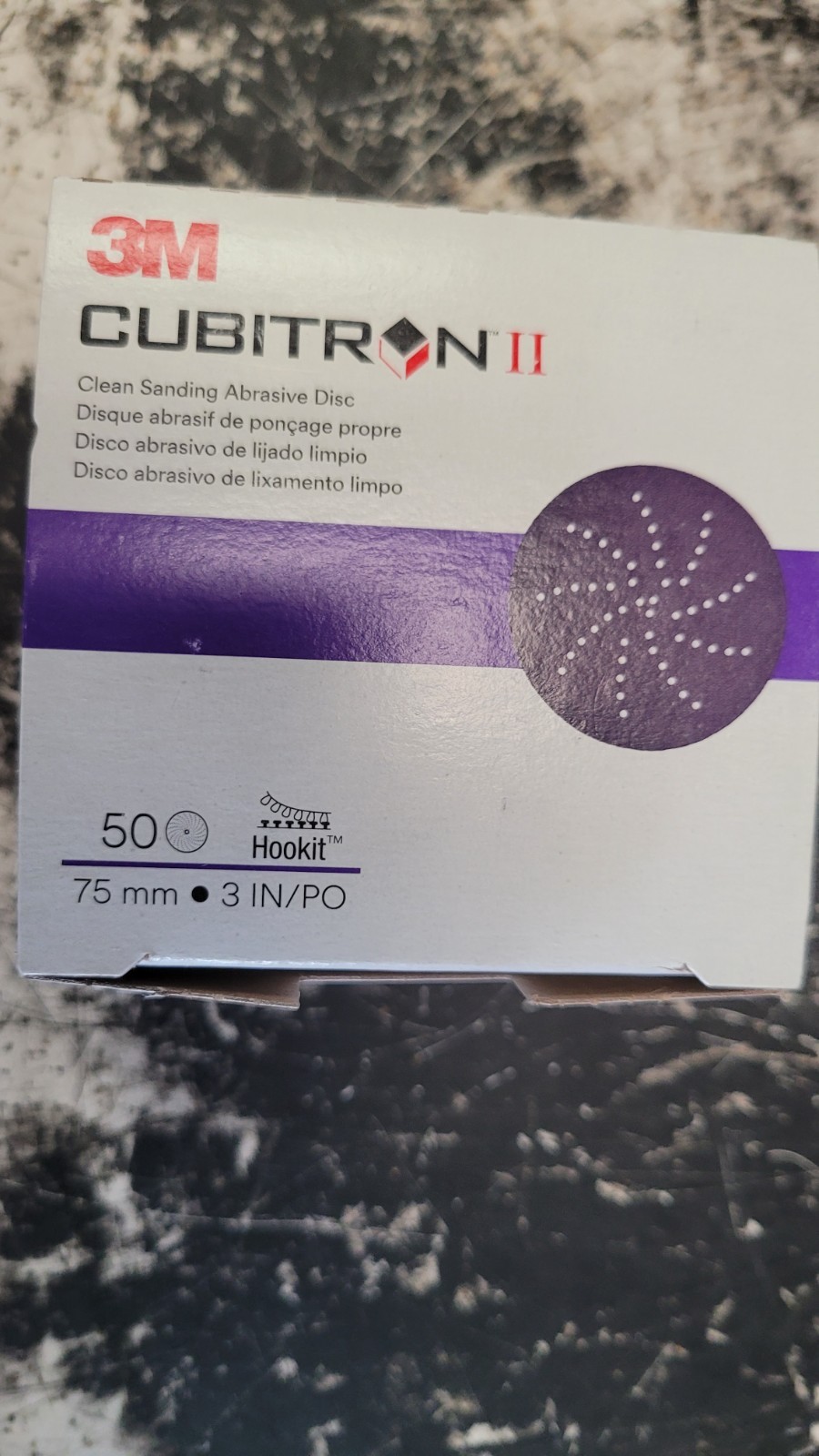 3M™ Cubitron™ II Hookit™ Clean Sanding Abrasive 3" Disc 800+ Grade, 50/Box 31467