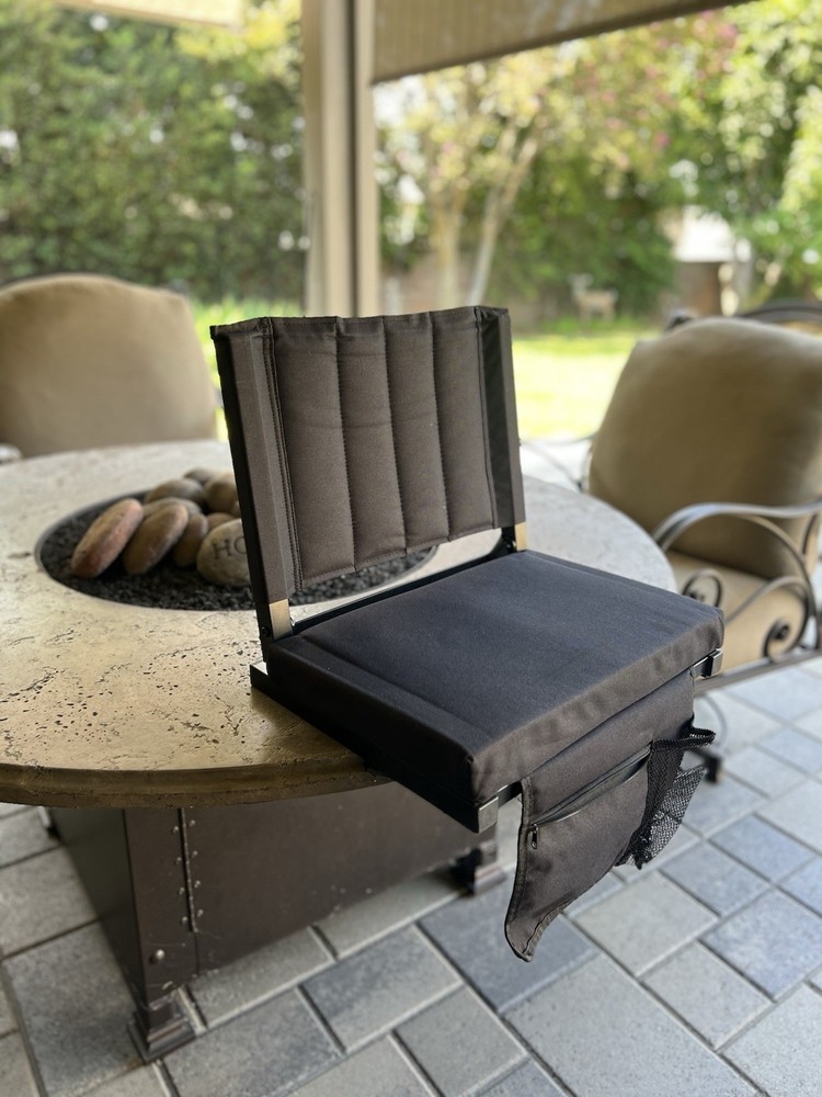 Stadium Seat Cushion Back Support. Great Condition