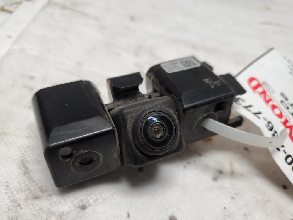 GMC CANYON Camera/Projector (camera), rear (tailgate mounted) 17 18 19