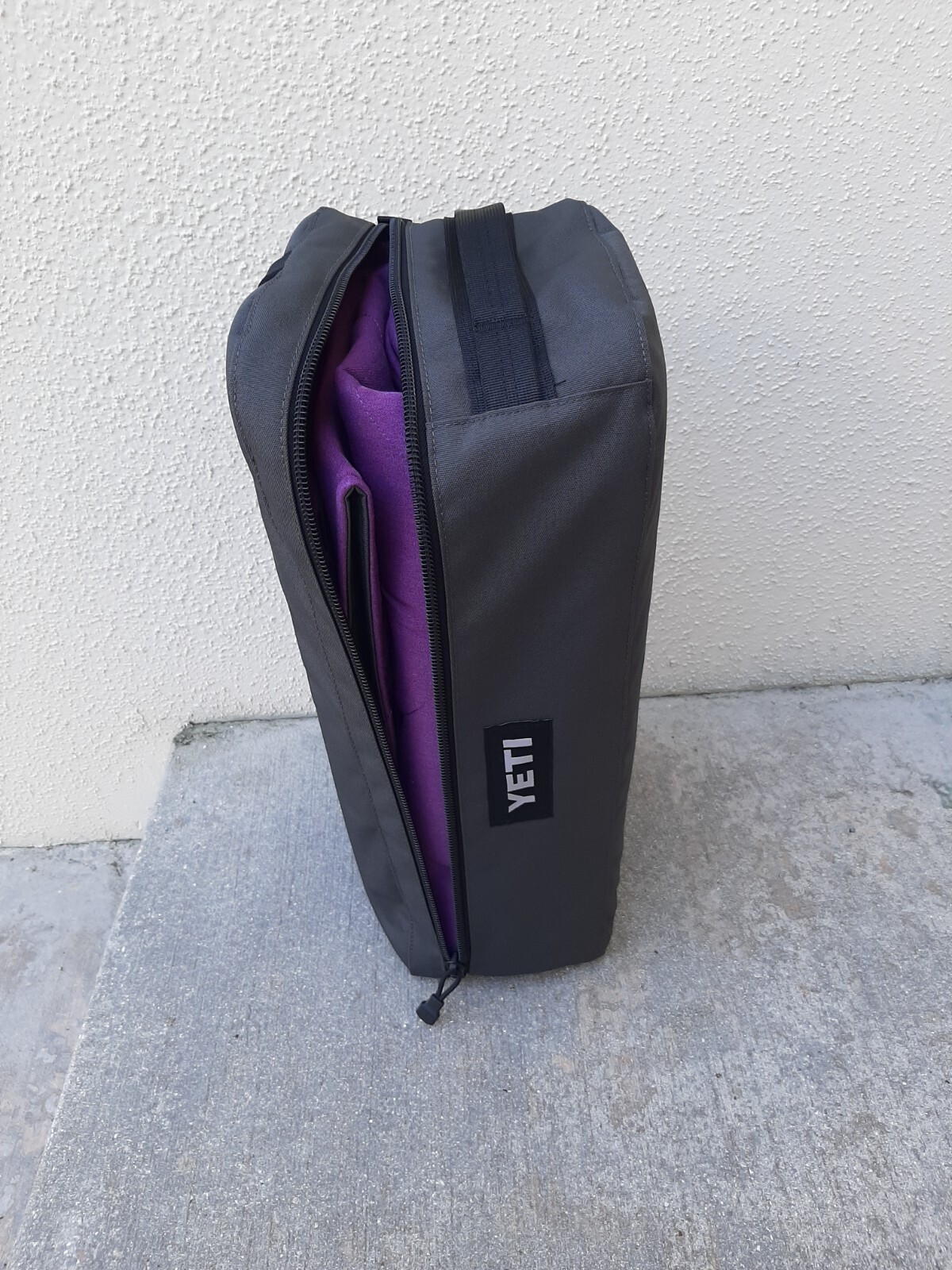 Yeti Lowlands Blanket