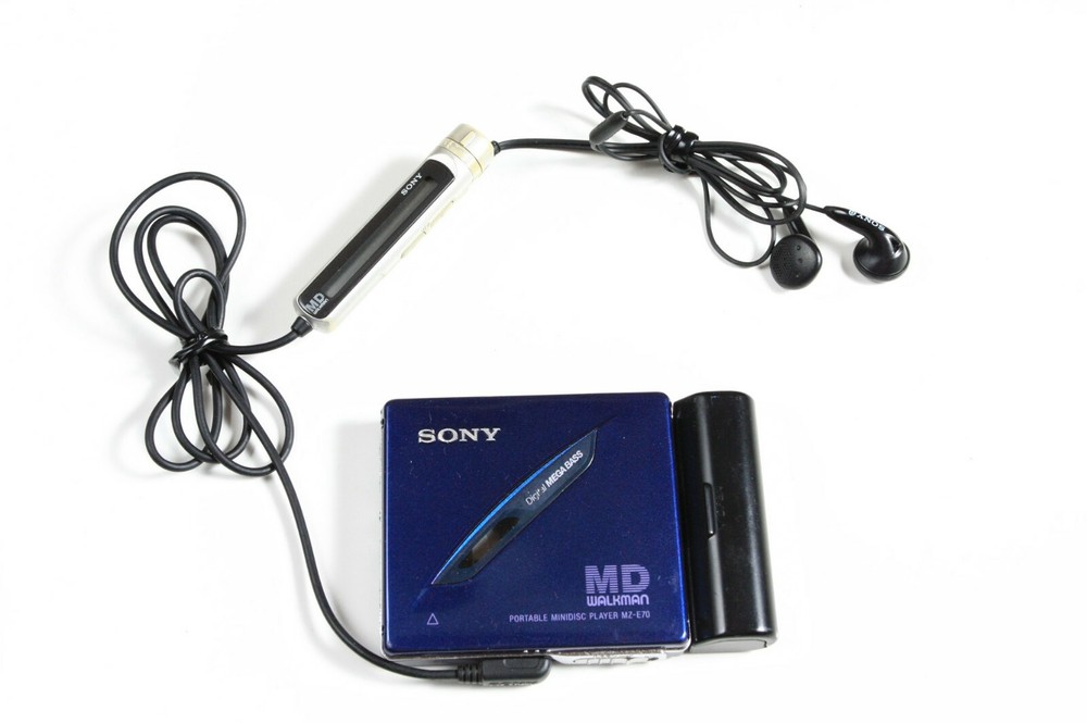 Sony md minidisc player MZ-E70 working