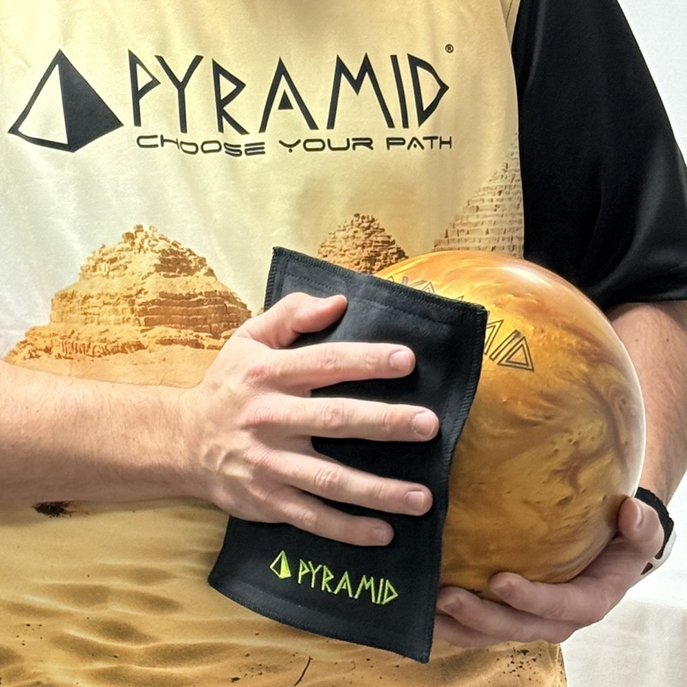 Pyramid Leather Bowling Shammy Pad