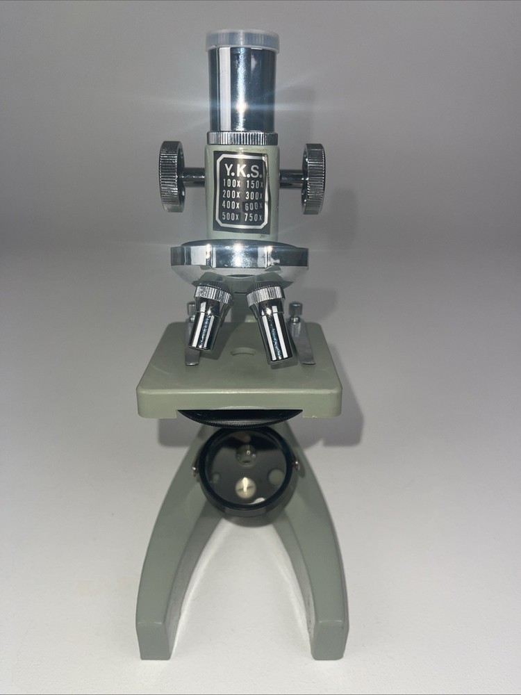 VTG Y.K.S. Compound Student Microscope with Case and Accessories. Complete Set